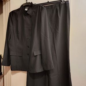 Ladies Black Pantsuit